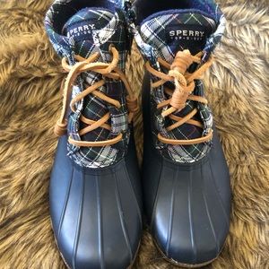Sperry duck boots